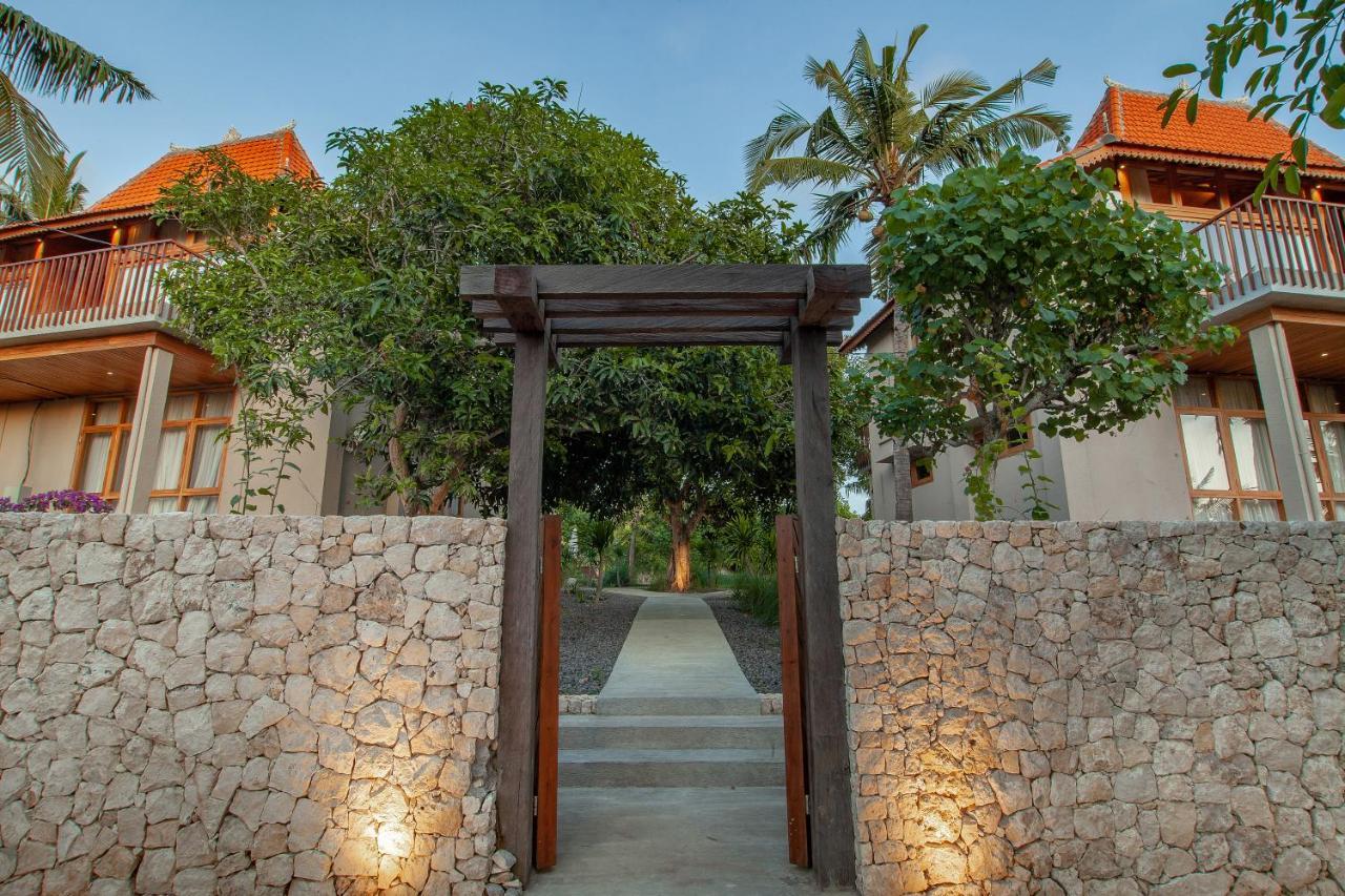 Diamond Beach Villas Tanglad Dış mekan fotoğraf