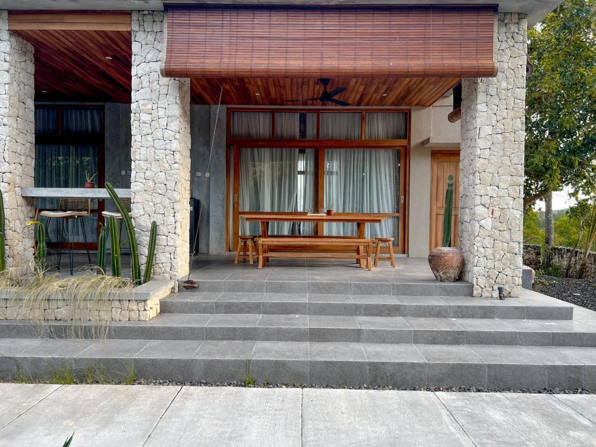 Diamond Beach Villas Tanglad Dış mekan fotoğraf