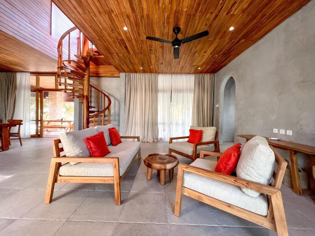 Diamond Beach Villas Tanglad Dış mekan fotoğraf